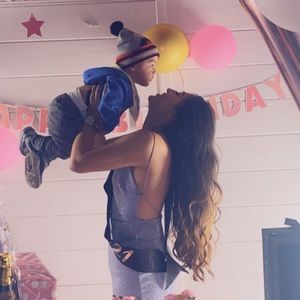 Meet your Posher, Estelle